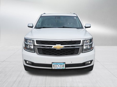 Used 2015 Chevrolet Suburban LT w/ Luxury Package image 2