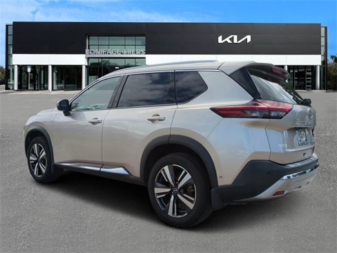 Used 2022 Nissan Rogue Platinum w/ Head-Up Display Package image 5