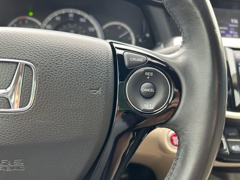 Used 2016 Honda Accord EX-L image 18