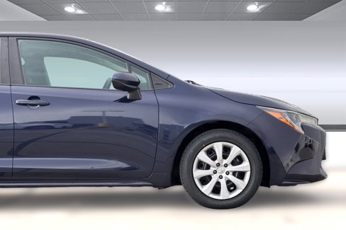 Certified 2022 Toyota Corolla LE image 32