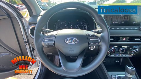 Used 2023 Hyundai Kona SEL image 17