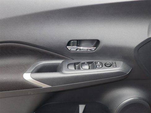Certified 2023 Nissan Kicks SV image 15