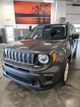 Used 2020 Jeep Renegade Sport w/ Sport Appearance Group image 46