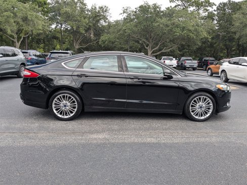Used 2016 Ford Fusion SE w/ Equipment Group 202A image 3