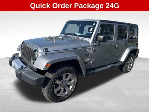 Used 2015 Jeep Wrangler Unlimited Sahara w/ Connectivity Group image 2