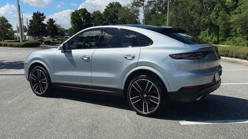 Certified 2023 Porsche Cayenne Coupe image 6