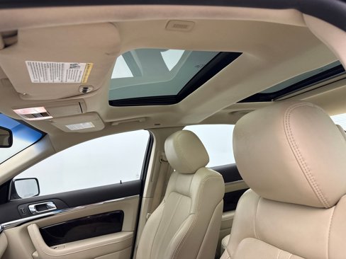 Used 2014 Lincoln MKS AWD w/ Equipment Group 201A image 15