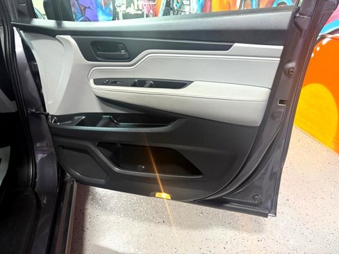 Used 2019 Honda Odyssey EX-L image 18