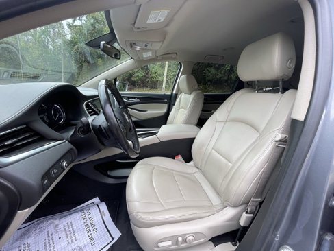 Used 2019 Buick Enclave Essence image 27