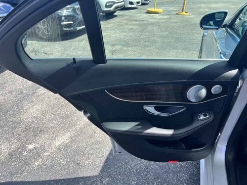Used 2020 Mercedes-Benz C 300 Sedan image 18