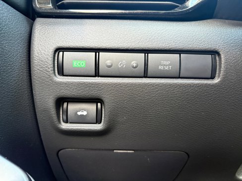 Certified 2023 Nissan Sentra SR w/ Midnight Edition Package image 15