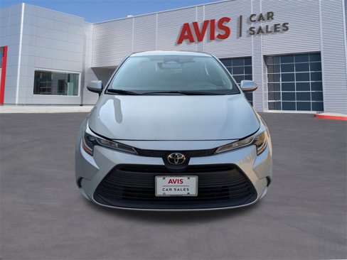 Used 2024 Toyota Corolla LE image 2