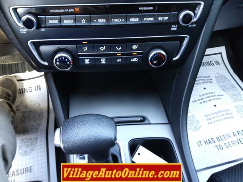 Used 2020 Kia Optima S image 41