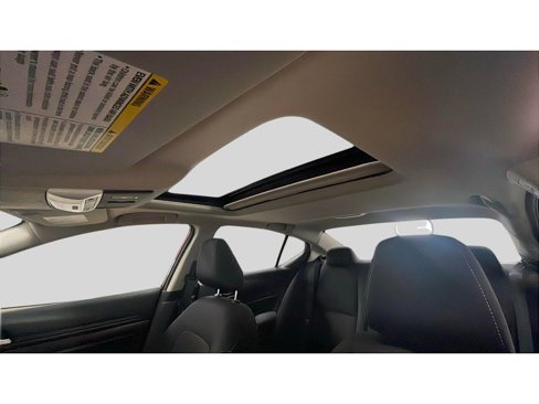 Used 2024 Nissan Altima 2.5 SV w/ SV Premium Package image 14