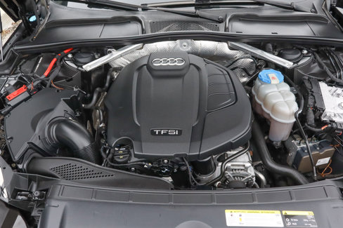 Used 2017 Audi A4 2.0T Premium image 19