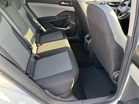 Certified 2022 Volkswagen Taos S image 12