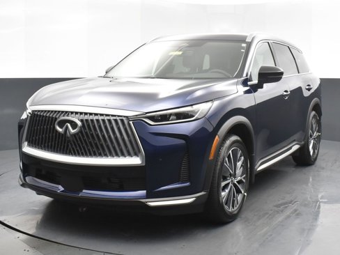 New 2026 INFINITI QX60 Luxe w/ Family Package image 2