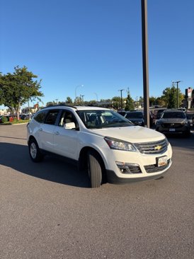 Used 2014 Chevrolet Traverse LT image 3