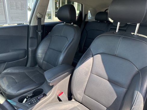 Used 2019 Kia Niro EX Premium w/ Sunroof Package image 16