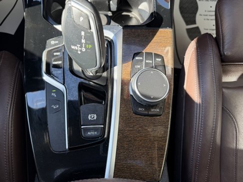 Used 2020 BMW X3 xDrive30i w/ Premium Package image 14
