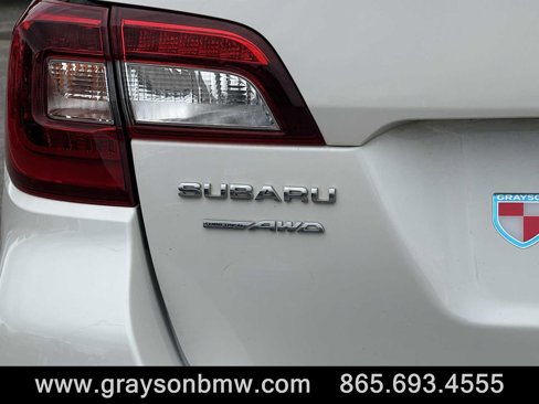 Used 2018 Subaru Outback 3.6R Touring image 35