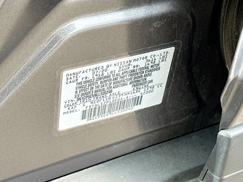 Certified 2020 Nissan Kicks SV image 28