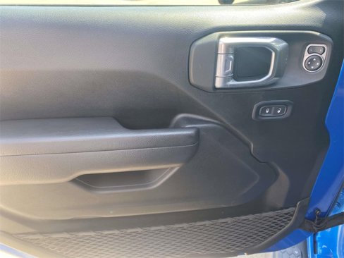 Used 2022 Jeep Wrangler Sport S image 15