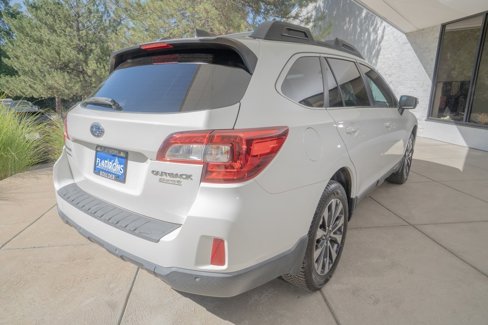 Used 2017 Subaru Outback 2.5i Limited image 6