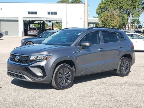 Certified 2022 Volkswagen Taos S w/ IQ Drive S Package image 9