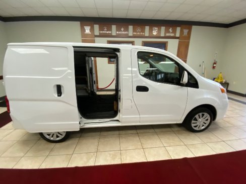 Used 2020 Nissan NV200 SV image 6