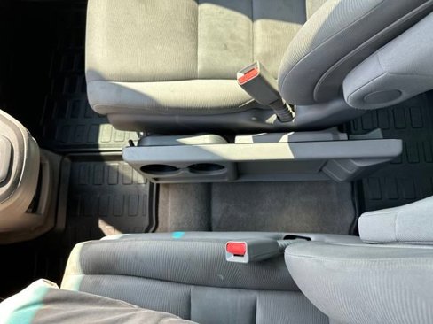 Used 2011 Honda CR-V LX image 19