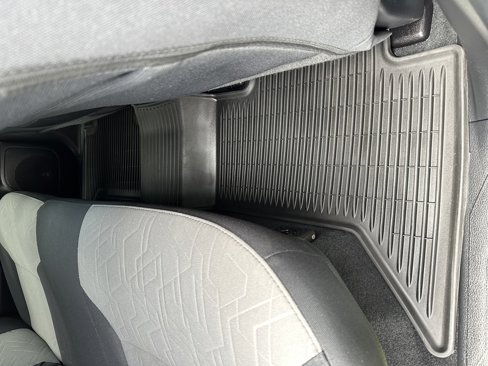 Used 2022 Toyota Tacoma TRD Off-Road image 29