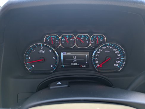 Used 2019 Chevrolet Suburban LT image 30