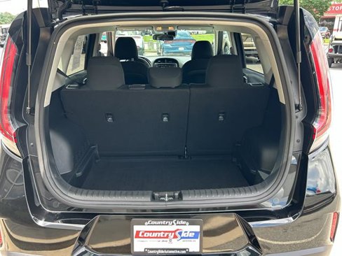 Used 2024 Kia Soul LX w/ Option Group 015 image 7