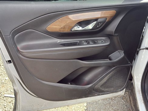 Used 2020 GMC Terrain SLE image 6