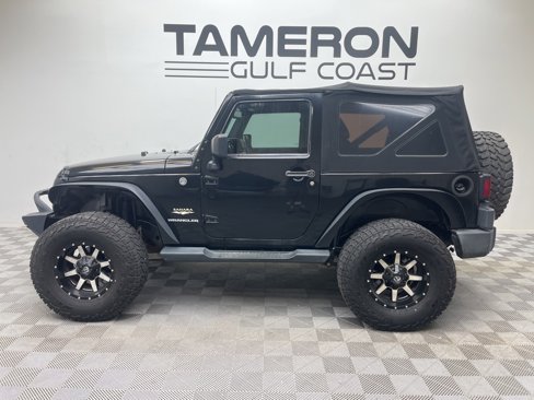 Used 2015 Jeep Wrangler Sahara w/ Connectivity Group image 6