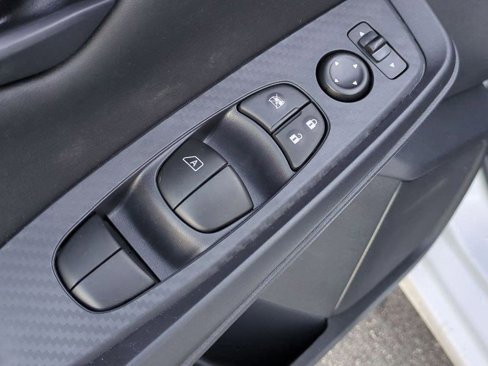 New 2025 Nissan Sentra S image 12