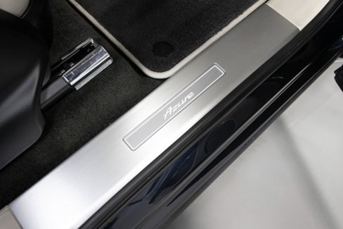 Used 2023 Bentley Bentayga Extended Wheelbase image 51