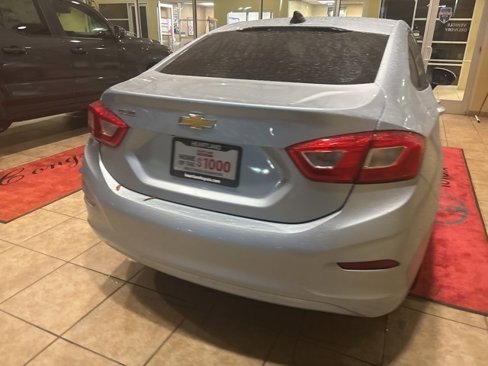 Used 2017 Chevrolet Cruze LS image 8