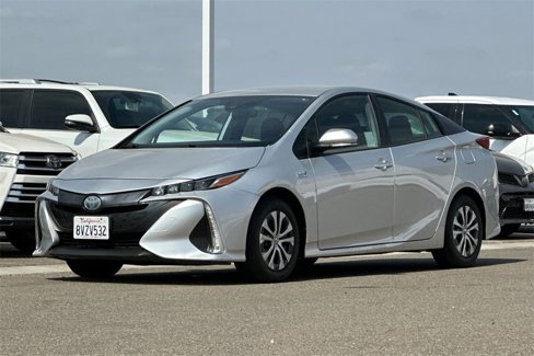 Certified 2021 Toyota Prius Prime LE image 10