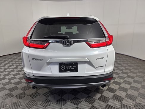 Used 2019 Honda CR-V Touring image 4