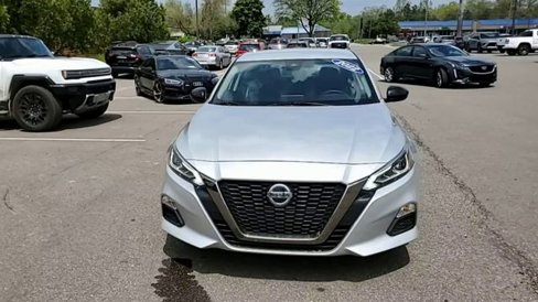 Used 2022 Nissan Altima 2.5 SR image 3