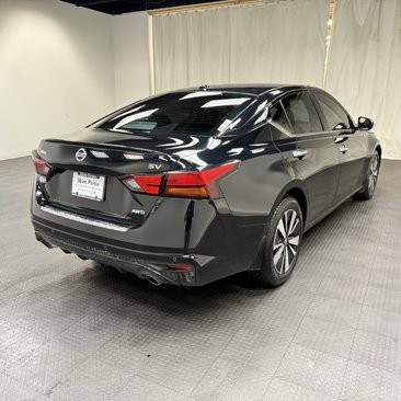 Used 2019 Nissan Altima 2.5 SV image 5