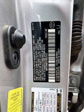 Used 2018 Toyota C-HR XLE image 29