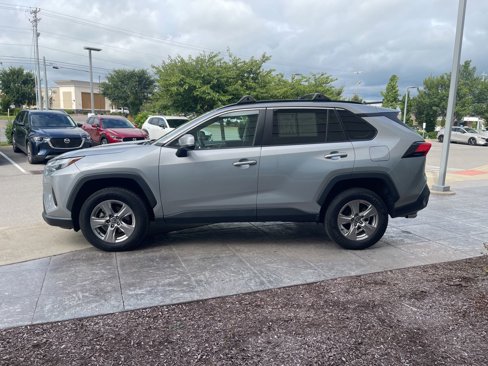 Used 2022 Toyota RAV4 XLE image 6