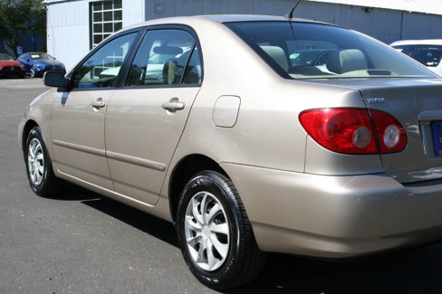 Used 2006 Toyota Corolla LE image 9