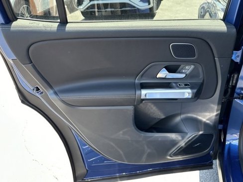 Certified 2024 Mercedes-Benz GLB 250 4MATIC image 22