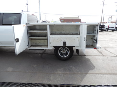 Used 2022 Chevrolet Silverado 3500 LT w/ Convenience Package image 22