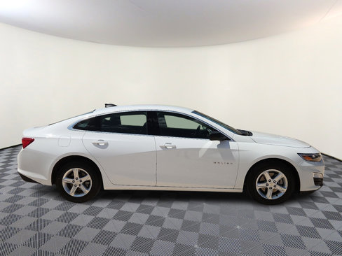 Used 2023 Chevrolet Malibu LS image 5