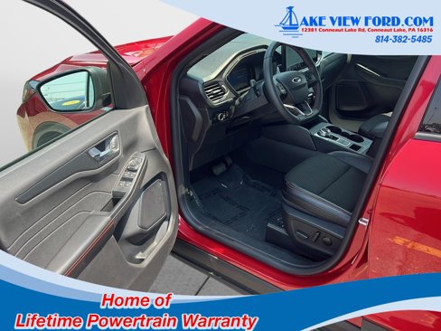 Used 2025 Ford Escape ST-Line w/ Tech Pack #1 image 16